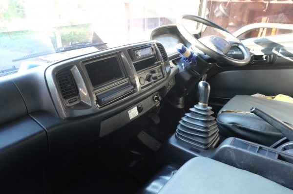 หาซื้อดาวร์รถบรรทุก  ยี่ห้อ hino รุ่น FM8J ปี55 250 แรงม้าที่ผ่อนไม่ไหว