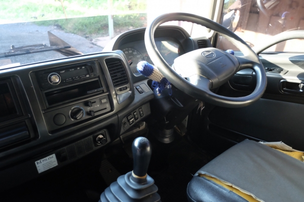 หาซื้อดาวร์รถบรรทุก  ยี่ห้อ hino รุ่น FM8J ปี55 250 แรงม้าที่ผ่อนไม่ไหว