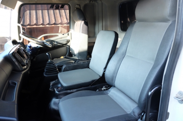 หาซื้อดาวร์รถบรรทุก  ยี่ห้อ hino รุ่น FM8J ปี55 250 แรงม้าที่ผ่อนไม่ไหว