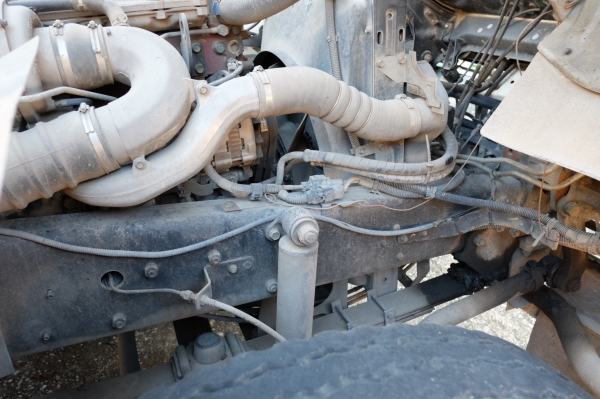 หาซื้อดาวร์รถบรรทุก  ยี่ห้อ hino รุ่น FM8J ปี55 250 แรงม้าที่ผ่อนไม่ไหว