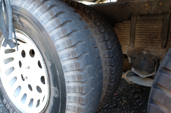 หาซื้อดาวร์รถบรรทุก  ยี่ห้อ hino รุ่น FM8J ปี55 250 แรงม้าที่ผ่อนไม่ไหว