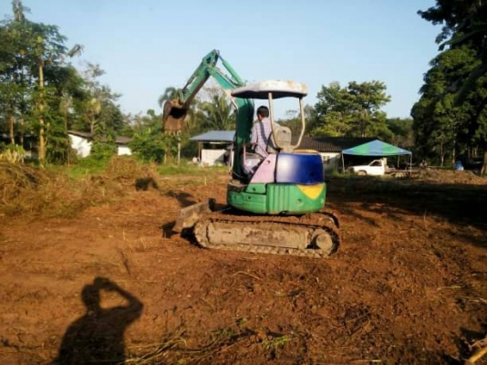 KOMATSU PC 30-7 MR 1 ราคา 320,000 รถตรัง