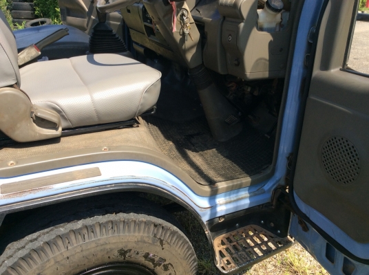 Isuzu NPR 120 หัวการ์ตูสภาพสวย Isuzu NPR 120 หัวการ์ตูสภาพสวย