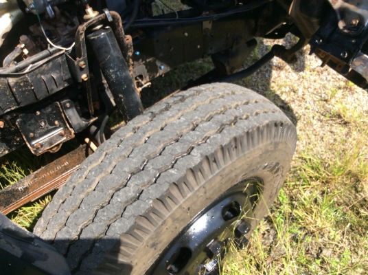 Isuzu NPR 120 หัวการ์ตูสภาพสวย Isuzu NPR 120 หัวการ์ตูสภาพสวย