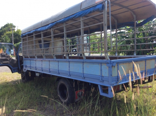 Isuzu NPR 120 หัวการ์ตูสภาพสวย Isuzu NPR 120 หัวการ์ตูสภาพสวย