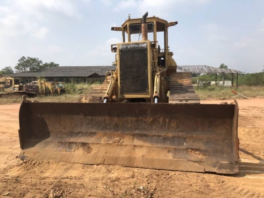 ขาย 530,000 บาท CATTERPILAR D5H เครื่อง (วางใหม่ 12 Z-145 แรง ไดเร็ก) ดี เกียร์ตัด. ระบบไฮโดลิกพร้อม โช่หนา แผ่นสวย เอกสารเล่มทะเบียน  รถอยู่ จ.ปราจีนบุรี โทร&amp;ไอดีไลน์ 0610710295