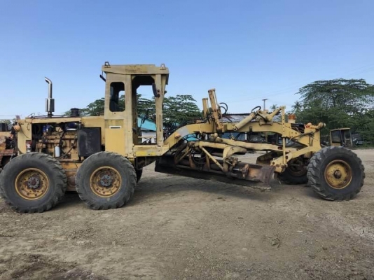 ขาย 285,000 บาท CATTERPILAR 12 F เครื่อง 13K-TURBO ระบบไฮโดรลิกสภาพพร้อมใช้. เอกสารชื้อขาย  รถอยู่  นครปฐม โทร 0610710295