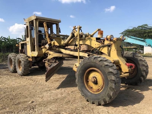 ขาย 285,000 บาท CATTERPILAR 12 F เครื่อง 13K-TURBO ระบบไฮโดรลิกสภาพพร้อมใช้. เอกสารชื้อขาย  รถอยู่  นครปฐม โทร 0610710295