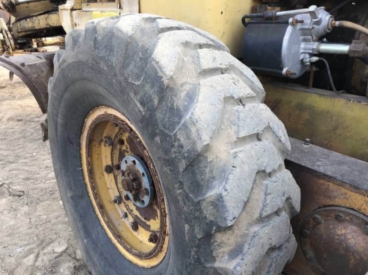 ขาย 285,000 บาท CATTERPILAR 12 F เครื่อง 13K-TURBO ระบบไฮโดรลิกสภาพพร้อมใช้. เอกสารชื้อขาย  รถอยู่  นครปฐม โทร 0610710295