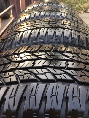 ยาง All Yokohama G015 รุ่นใหม่ล่าสุด 265 65 17 กลางปี16 ดอกเต็ม ไม่มีปะ เนื้อนิ่มๆ ใช้ยาว ราคาไม่แพง ยาง All Yokohama G015 รุ่นใหม่ล่าสุด 265 65 17 กลางปี16 ดอกเต็ม ไม่มีปะ เนื้อนิ่มๆ ใช้ยาว ราคาไม่แพง