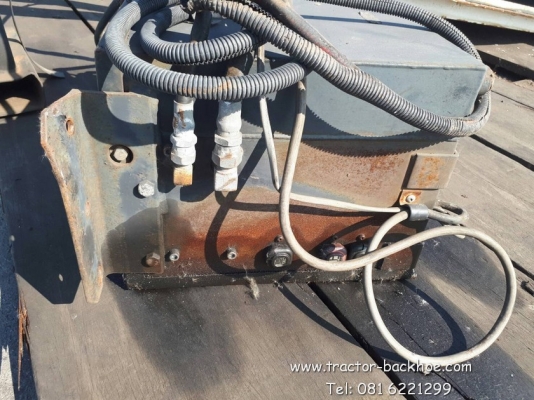 เข้ามาตัวนึงครับ ฝาปิดท้ายลิฟท์ ไฮโดลิค รถหกล้อ สิบล้อ มีอุปกรณ์ครบ เหล็กตีนไก่ เข้ามาตัวนึงครับ ฝาปิดท้ายลิฟท์ ไฮโดลิค รถหกล้อ สิบล้อ มีอุปกรณ์ครบ เหล็กตีนไก่