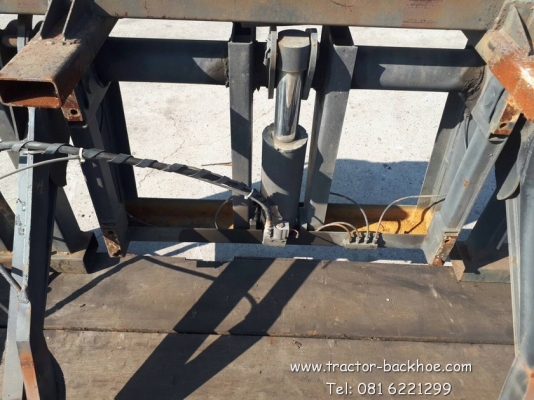 เข้ามาตัวนึงครับ ฝาปิดท้ายลิฟท์ ไฮโดลิค รถหกล้อ สิบล้อ มีอุปกรณ์ครบ เหล็กตีนไก่ เข้ามาตัวนึงครับ ฝาปิดท้ายลิฟท์ ไฮโดลิค รถหกล้อ สิบล้อ มีอุปกรณ์ครบ เหล็กตีนไก่