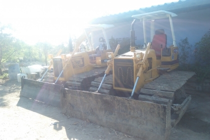 ขายแทร็กเตอร์D2-6 PL มี2คัน คันละ215000 สไลด์3ทิศทาง สภาพสวยพร้อมใช้งาน เครื่องดีช่วงล่างดี ใบแทร็กเต็ม ราคาต่อรองคุยกันได้ มี2คัน โทร0616613023