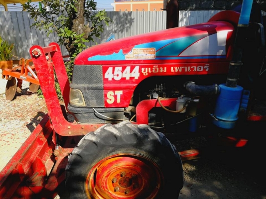 ขายยูเอ็ม 4544 4 WD เพาเวอร์ ใบมีดดันหน้า โรตารี่ ราคา 195000 บาท