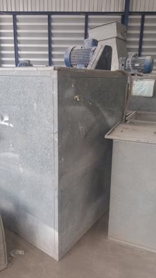 โบเวอร์ดูดฝุ่นมอเตอร์ 5.5 Kw 7.5 แรงม้ามี 5 ชุดๆละ 20,000 บาท โบเวอร์ดูดฝุ่นมอเตอร์ 5.5 Kw 7.5 แรงม้ามี 5 ชุดๆละ 20,000 บาท