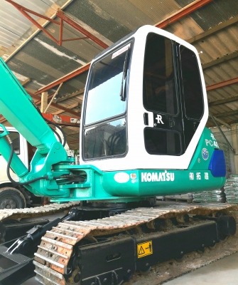 Komatsu pc40รุ่น7 ยอดนิยม มีแอ พร้อมใช้ Komatsu pc40รุ่น7 ยอดนิยม มีแอ พร้อมใช้