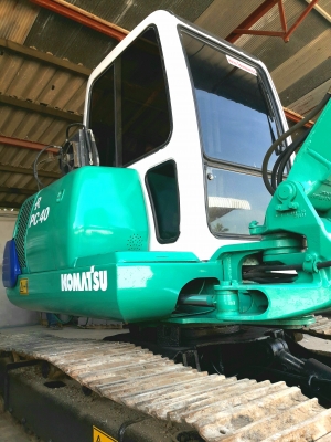 Komatsu pc40รุ่น7 ยอดนิยม มีแอ พร้อมใช้ Komatsu pc40รุ่น7 ยอดนิยม มีแอ พร้อมใช้