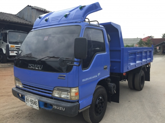 ขายรถบรรทุก 6 ล้อดั้ม ISUZU 130 เเรง ปี 47 ขายรถบรรทุก 6 ล้อดั้ม ISUZU 130 เเรง ปี 47
