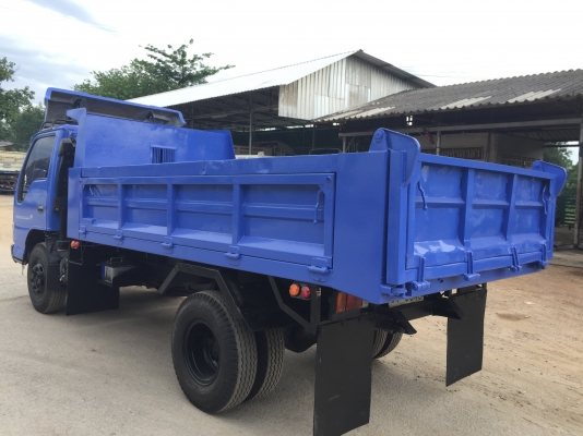 ขายรถบรรทุก 6 ล้อดั้ม ISUZU 130 เเรง ปี 47 ขายรถบรรทุก 6 ล้อดั้ม ISUZU 130 เเรง ปี 47