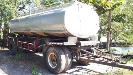 ถังน้ำเชื่อม