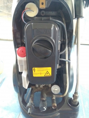 เครื่องฉีดน้ำแรงดันสูง Karcher HD 6/15C เครื่องฉีดน้ำแรงดันสูง Karcher HD 6/15C