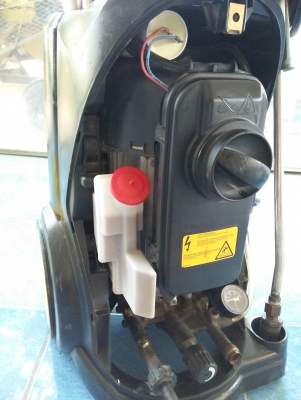 เครื่องฉีดน้ำแรงดันสูง Karcher HD 6/15C เครื่องฉีดน้ำแรงดันสูง Karcher HD 6/15C