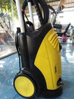 เครื่องฉีดน้ำแรงดันสูง Karcher HD 6/15C เครื่องฉีดน้ำแรงดันสูง Karcher HD 6/15C
