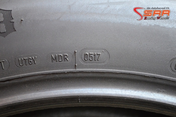 MICKEY THOMPSON DEEGAN 38 AT 305/45R22 เส้นละ 16,800 บาท