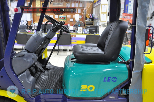 ขายรถโฟล์คลิฟท์มือสอง KOMATSU รุ่น FG20LC-12-532713 นำเข้าจากประเทศญี่ปุ่น 100\% ไม่เคยใช้งานในไทย