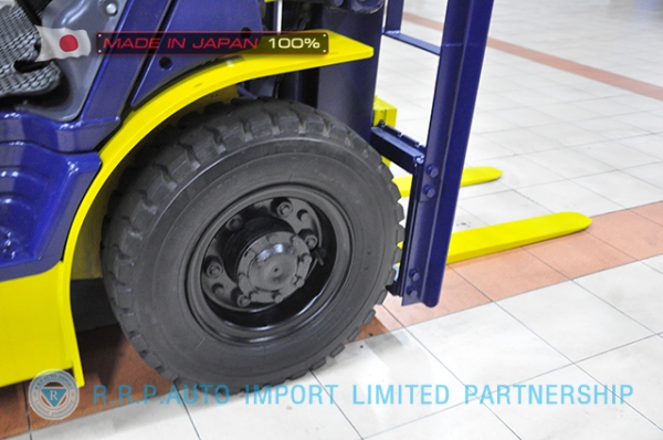 ขายรถโฟล์คลิฟท์มือสอง KOMATSU รุ่น FG20LC-12-532713 นำเข้าจากประเทศญี่ปุ่น 100\% ไม่เคยใช้งานในไทย
