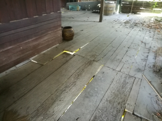 ขายไม้เก่าไม้ตะแบกเสา16ต้นไม้คานไม้พื้นทั้งหลัง ขายไม้เก่าไม้ตะแบกเสา16ต้นไม้คานไม้พื้นทั้งหลัง