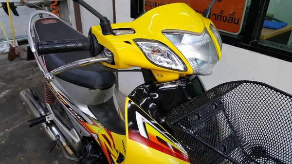 ขออนุญาตขาย HONDA WAVE 125R U-BOX รุ่นกุญแจใหญ่ 2 ชั้น แต่งสวยงาม พร้อมใช้งาน โอนชื่อฟรี ขออนุญาตขาย HONDA WAVE 125R U-BOX รุ่นกุญแจใหญ่ 2 ชั้น แต่งสวยงาม พร้อมใช้งาน โอนชื่อฟรี