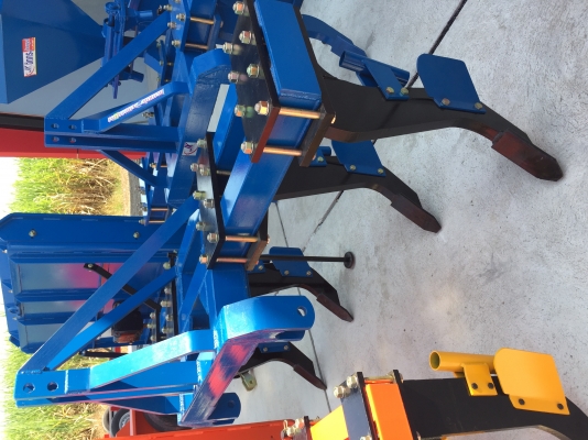 ริปเปอร์ ตัดรากอ้อย ฟันแมคโฮ NEW JK วังสมบูรณ์ จ.สระแก้ว ริปเปอร์ ตัดรากอ้อย ฟันแมคโฮ NEW JK วังสมบูรณ์ จ.สระแก้ว