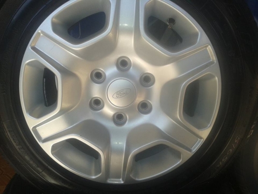 แม็กฟอร์ด6รูขอบ17พร้อมยางปี14ไร้ริ้วรอย