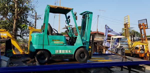 ขายด่วนรถยกดีเซลMITSUBISHI FD15-15 ยก1.5ตันเพาเวอรเสาสูง3เมตรรถนอกนำเข้ายังไม่เคยใช้งานในเมืองไทยเลยชั่วโม่งทำงานน้อย รุ่นใหม่มือ 1 ของเมืองไทย ขายด่วนรถยกดีเซลMITSUBISHI FD15-15 ยก1.5ตันเพาเวอรเสาสูง3เมตรรถนอกนำเข้ายังไม่เคยใช้งานในเมืองไทยเลยชั่วโม่งทำงานน้อย รุ่นใหม่มือ 1 ของเมืองไทย