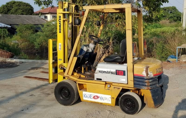 ขายด่วนรถยกKOMATSU FG20-15 ยกได้2ตันยกสูง3เมตรยางตัน4เส้นยกจริงได้ถึง2.7ตันรถนอกเพิ่งนำเข้ามายังไม่เคยใช้งานในเมืองไทยเลย