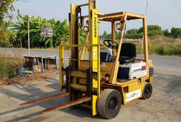 ขายด่วนรถยกKOMATSU FG20-15 ยกได้2ตันยกสูง3เมตรยางตัน4เส้นยกจริงได้ถึง2.7ตันรถนอกเพิ่งนำเข้ามายังไม่เคยใช้งานในเมืองไทยเลย