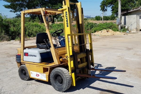 ขายด่วนรถยกKOMATSU FG20-15 ยกได้2ตันยกสูง3เมตรยางตัน4เส้นยกจริงได้ถึง2.7ตันรถนอกเพิ่งนำเข้ามายังไม่เคยใช้งานในเมืองไทยเลย