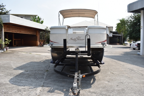 ขายเรือ Pontoon 32 พร้อมเทลเลอร์ บริการลากส่งฟรีทั่วประเทศไทย