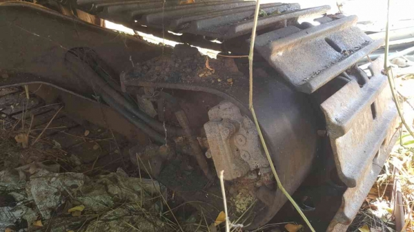 ขายตามสภาพ แบคโฮ KOBELCO SK25-2 ปั้มนิ้ว ขาดกระบอกไฮดรอริค 2 ตัว ช่วงล่างดี ราคาคุยกันได้ ขายตามสภาพ แบคโฮ KOBELCO SK25-2 ปั้มนิ้ว ขาดกระบอกไฮดรอริค 2 ตัว ช่วงล่างดี ราคาคุยกันได้