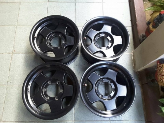 Max ลายแบรดเลย์ ขอบ 16*8 ET0 สภาพสวยๆ 1ชุด Max ลายแบรดเลย์ ขอบ 16*8 ET0 สภาพสวยๆ 1ชุด