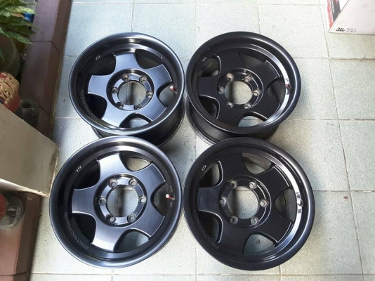 Max ลายแบรดเลย์ ขอบ 16*8 ET0 สภาพสวยๆ 1ชุด