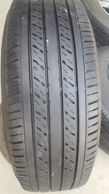 ขายล้อISUZU Hi 16 ยาง215/65/16 ปี 16  4 ล้อ