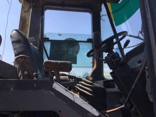 ขาย 650,000 รถตักล้อยางเอวอ่อน KOMATSU wa 120-3 เครื่องแรง เกียร์ดี เอวแน่น ยางสวย หัวเก๋ง รถพร้อมใช้ รถอยู่ ชลบุรี 090-772-3710 090-772-3708