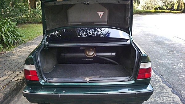 หล่อมาก หรูดูภูมิฐาน สวยสมบูรณ์แบบ ทั้งภายนอกภายใน  ภาษีไม่ขาด แอร์หนาว