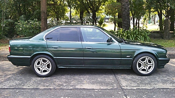 หล่อมาก หรูดูภูมิฐาน สวยสมบูรณ์แบบ ทั้งภายนอกภายใน  ภาษีไม่ขาด แอร์หนาว