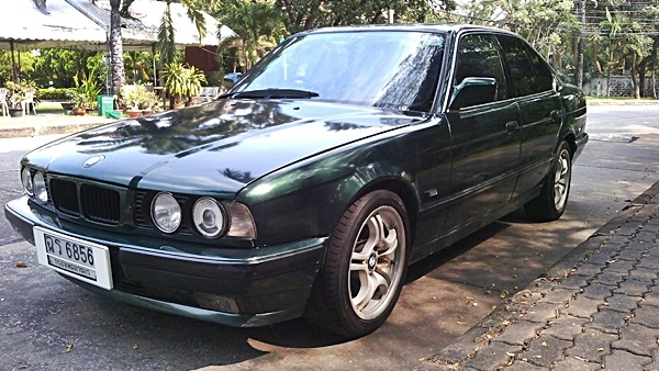 หล่อมาก หรูดูภูมิฐาน สวยสมบูรณ์แบบ ทั้งภายนอกภายใน  ภาษีไม่ขาด แอร์หนาว