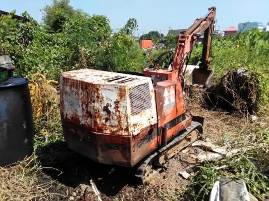 ลด 20\% ราคาปกติ 98,000 บาท รถขุดเล็ก KUBOTA รุ่น KH-5 รหัสสินค้า 81004965โทร 081-8283376  www.nihonmono.com