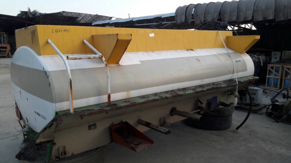 ขายถังบรรจุ น้ำมันได้3200ลิตร สำหรับ6ล้อ พร้อมสายและ หัวจ่าย ยาว3.80 เมตร คัสซี 82เซนติเมตร ราคา55,000 บาท ขายถังบรรจุ น้ำมันได้3200ลิตร สำหรับ6ล้อ พร้อมสายและ หัวจ่าย ยาว3.80 เมตร คัสซี 82เซนติเมตร ราคา55,000 บาท