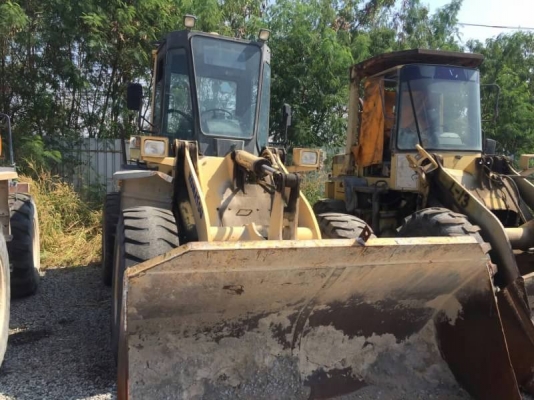 ขาย 650,000 KOMATSU WA 150 เครื่องดี เกียร์แรง เอวแน่น ยางสวย แขนอามร์ยกสวย บุ้งกี้ดี หัวเก๋งแอร์เย็น รถสวยพร้อมใช้ รถอยู่ ชลบุรี 090-772-3710 090-772-3708